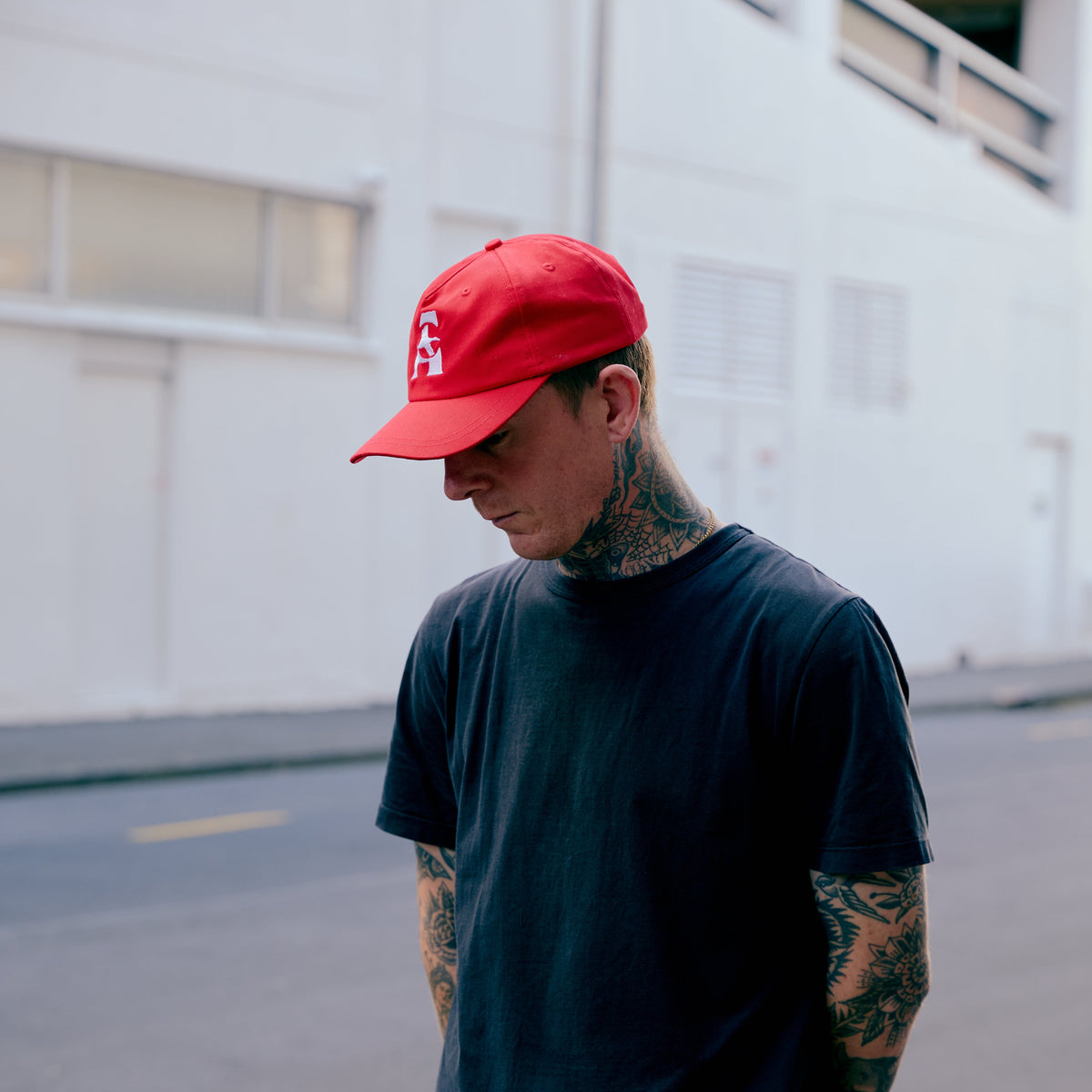 Crest 5 Panel - Red